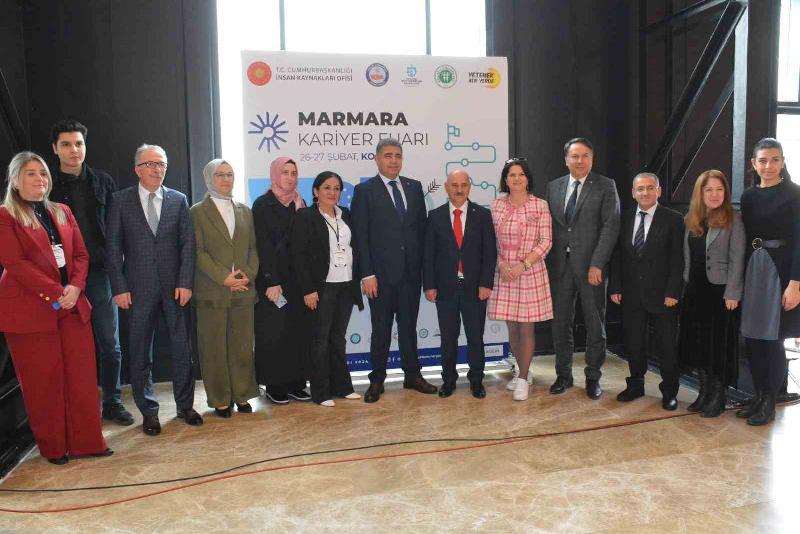 Düzce Üniversitesi, Kocaeli Üniversitesi ev sahipliğinde düzenlenen, Kariyer Geliştirme Uygulama