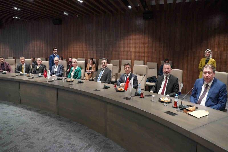 Marmara Kariyer Fuarı’na katılan Karabük Üniversitesi (KBÜ) Rektörü Prof. Dr.