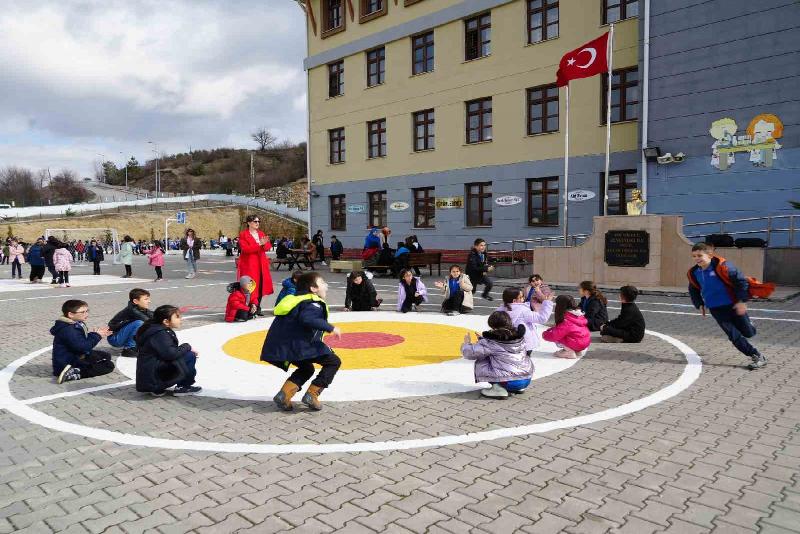 Milli Eğitim Bakanlığı tarafından çocukları ekran bağımlılığından kurtararak fiziksel aktiviteyi