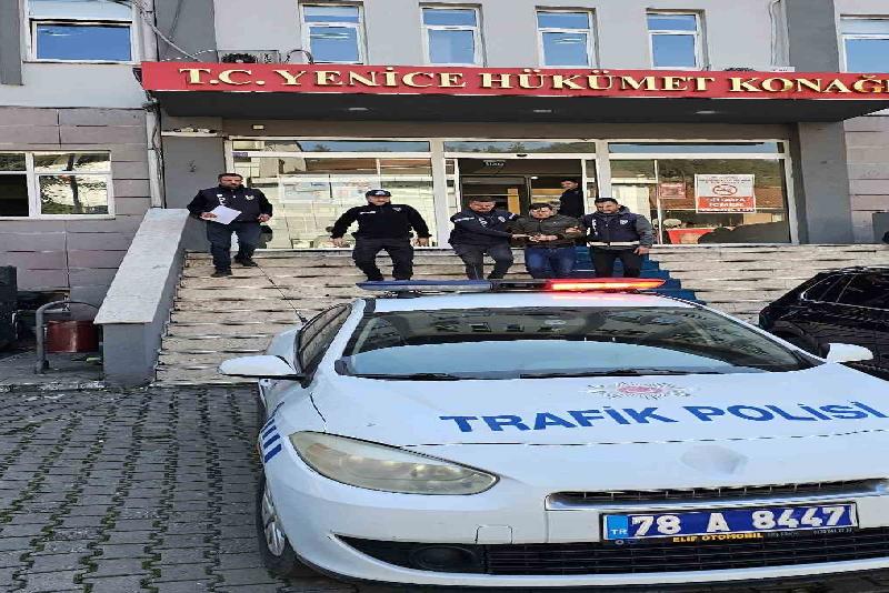 Karabük’ün Yenice ilçesinde oto hırsızlığı zanlısı, yapılan çalışmayla kısa sürede