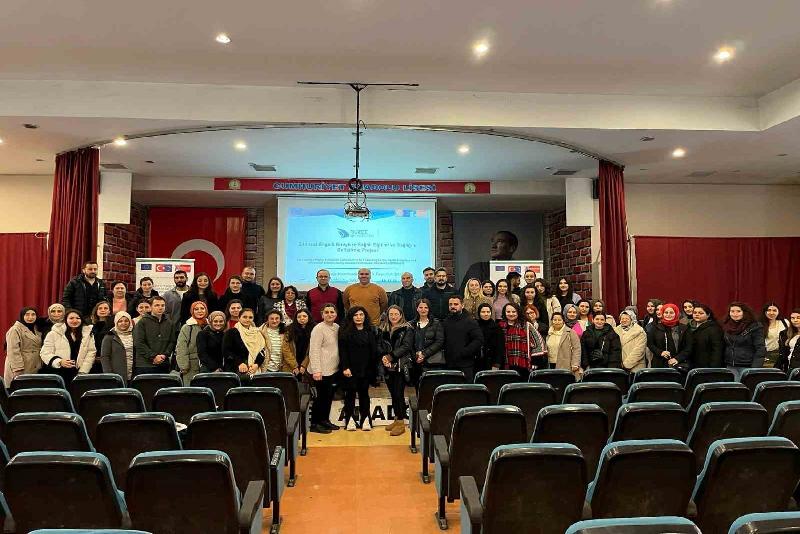 DÜZCE(İHA) – Düzce Milli Eğitim Müdürlüğü bünyesinde çalışan 160 özel