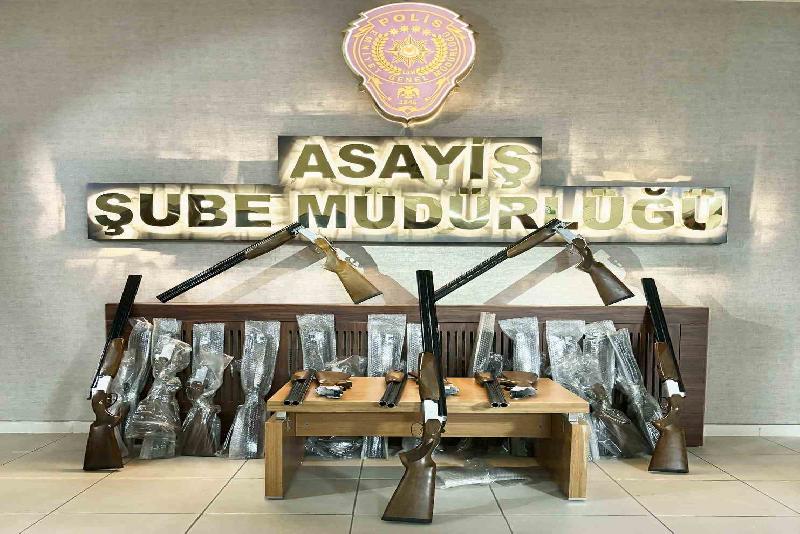 DÜZCE(İHA) – Düzce’de silah imalathanesine giren hırsız 20 adet üretimi