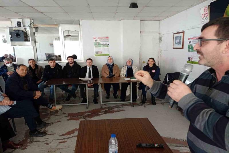 DÜZCE(İHA) – Düzce Tarım ve Orman Müdürlüğü tarafından çiftçilere yönelik