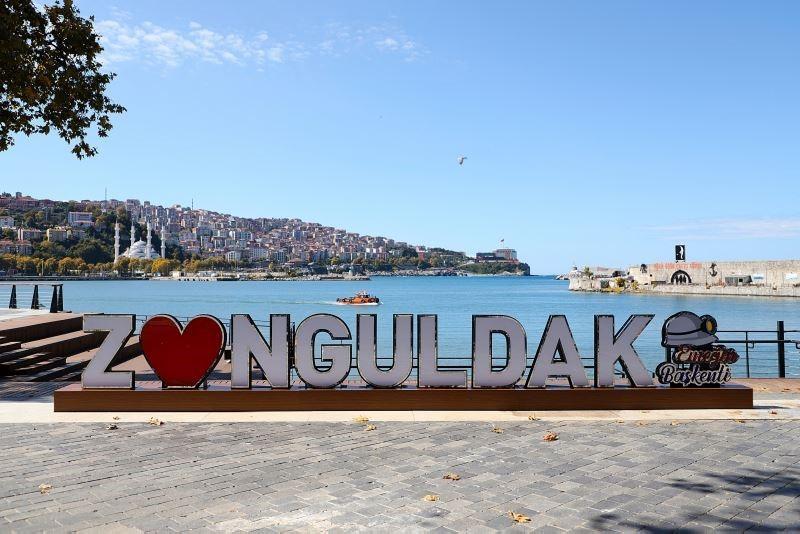 Zonguldak’ta ikamet eden yabancı nüfusun sayısında 2023 yılında, bir önceki
