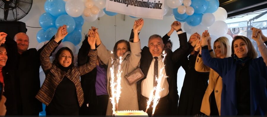 Kdz. Ereğli Belediyesi Önceki Dönem Başkanlarından Murat Sesli ve Eşi