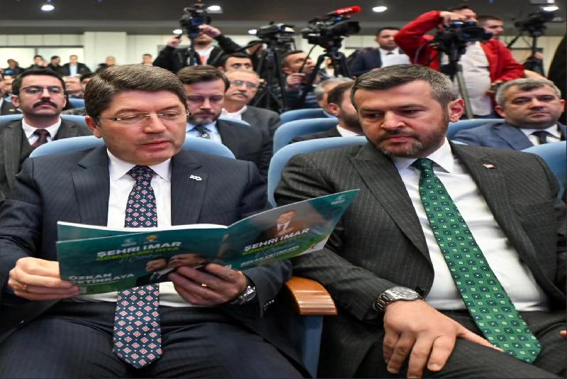 Adalet Bakanı Yılmaz Tunç Karabük ziyaretinde katıldığı AK Parti Karabük