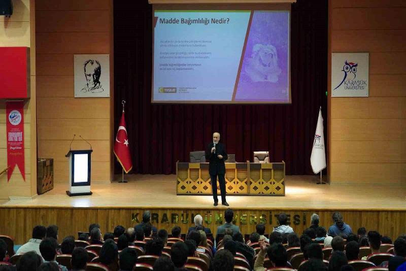 Karabük Üniversitesi (KBÜ) Yabancı Diller Yüksekokulu tarafından düzenlenen “Bağımlılıkla Mücadele