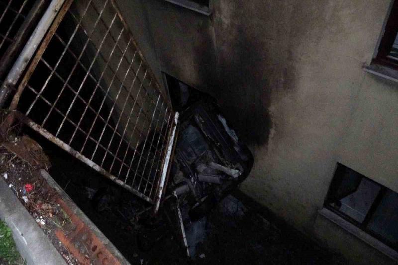 Zonguldak’ta bir vatandaş, buzdolabını tamire götürürken aracı ile 10 metre