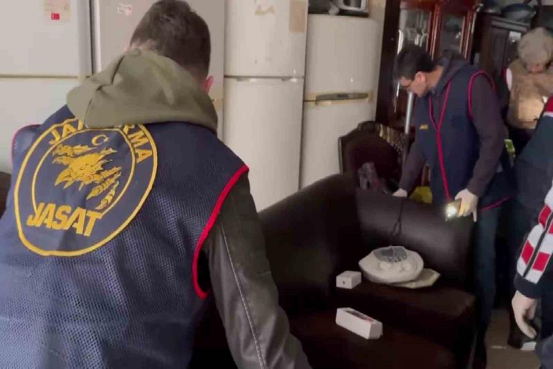 Düzce’de silahlı terör örgütü DEAŞ’a üye olduğunu iddiasıyla 7 yabancı