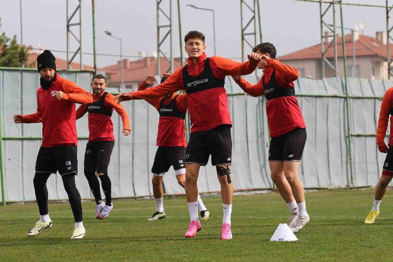 Trendyol 1. Lig’in 25. haftasında Göztepe ile karşılaşacak Boluspor, 7