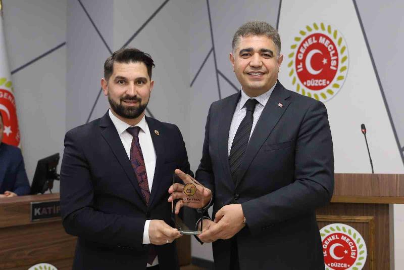 DÜZCE(İHA) – Düzce’de 5 yıldır görev yapan İl Genel Meclis