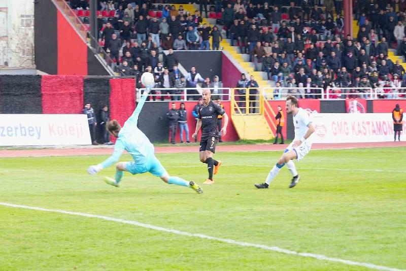 TFF 2. Lig’in 31. haftasında Kastamonuspor, sahasında karşılaştığı 68 Aksaray