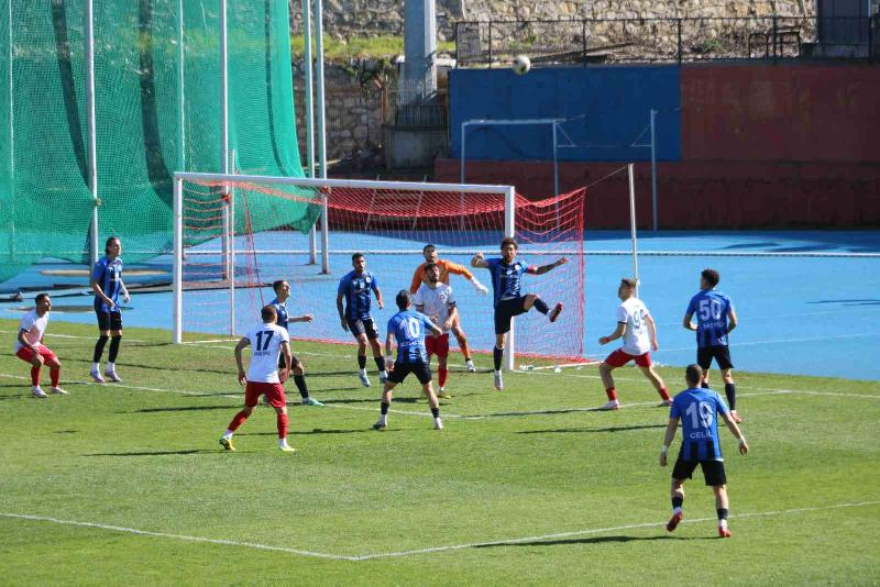 TFF 2. Lig Beyaz Grup’un 31. haftasında Zonguldak Kömürspor, sahasında