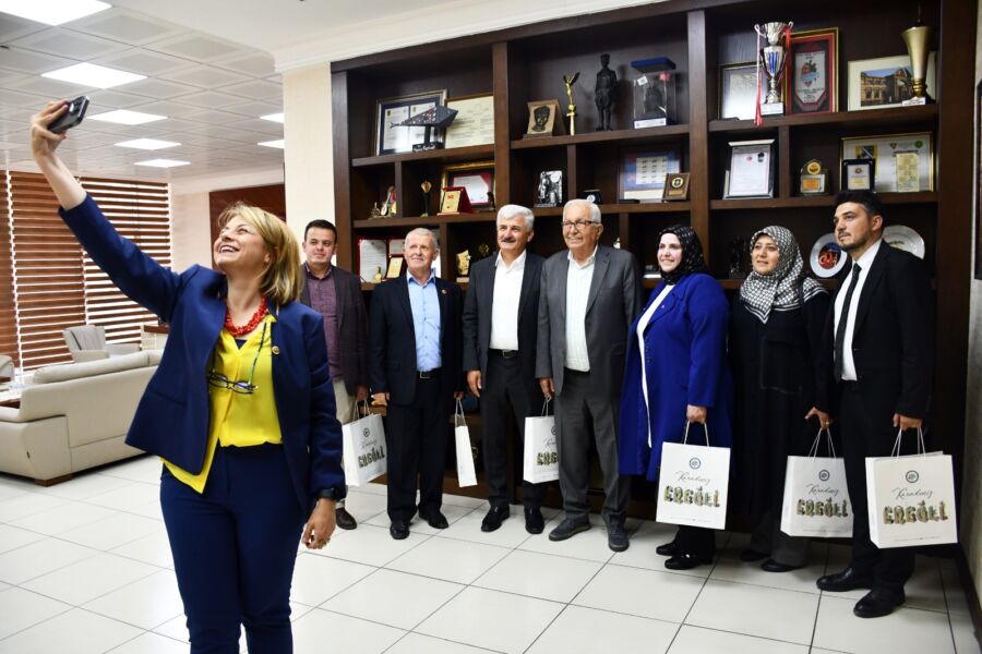 AK Parti Kdz. Ereğli İlçe Başkanı Mücahit Andiç ve yeni