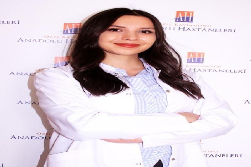 Yaklaşan Ramazan Bayramı öncesinde sağlıklı beslenme konusunda uyarılarda bulunan Diyetisyen