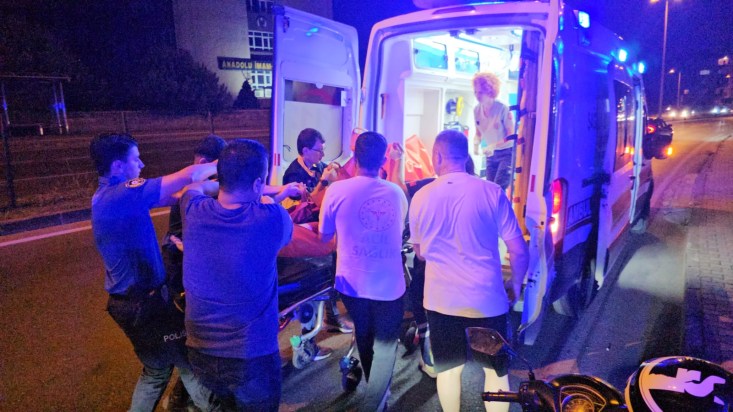 Kdz.Ereğli’de şizofren hastası genç dehşet saçtı Zonguldak’ın Ereğli ilçesinde meydana gelen korkunç olayda, şizofreni hastası Oğuz