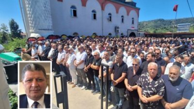 Bir süredir hastanede tedavi gören ve yakalandığı amansız hastalıktan kurtulamayarak