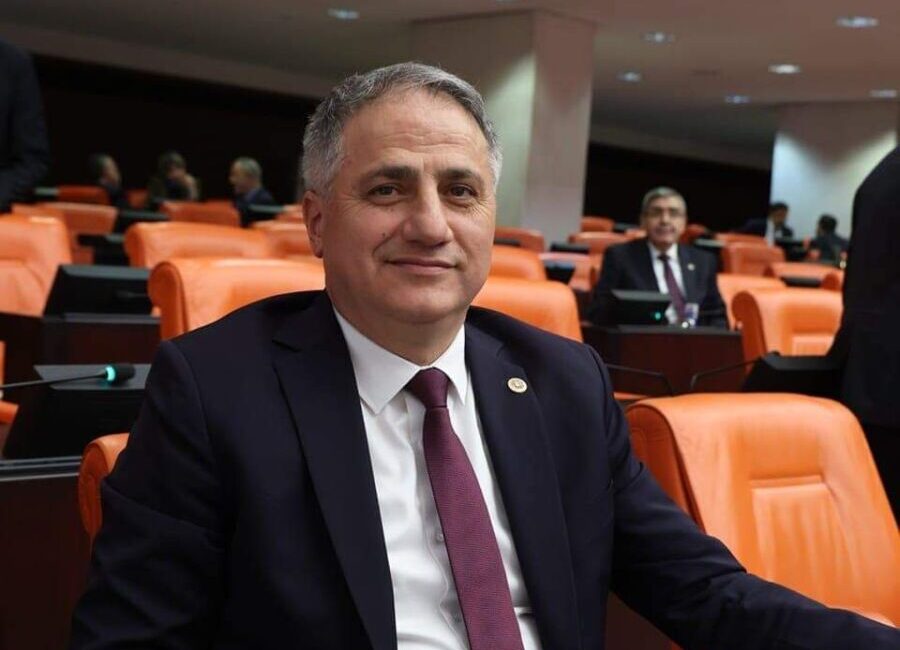 Milletvekili Saffet BOZKURT’un 2024 – 2025 Eğitim Öğretim Yılı Mesajı 2024-2025 eğitim-öğretim yılı açılışı vesilesiyle bu anlamlı günde, ülkemizin dört