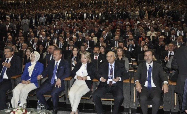 A Parti Kuruldu.. Müftüoğlu Kurumsal İlişkiler Başkanı oldu.. İYİ Parti’den istifa eden eski milletvekili Yavuz Ağıralioğlu, Anahtar Parti’yi