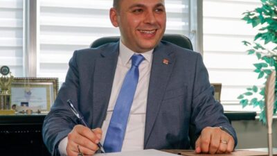 Likoğlu: “Mustafa Kemal’in askerleri olarak Türk istiklalini, Türk Cumhuriyeti’ni ilelebet