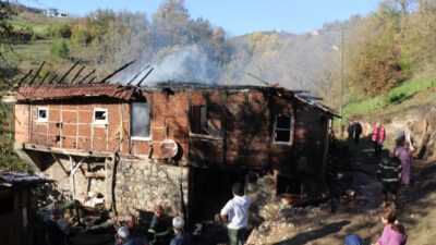 Kdz. Ereğli ilçesine bağlı Hasbeyler Köyü’nde evi yanan Ergenekon ailesi