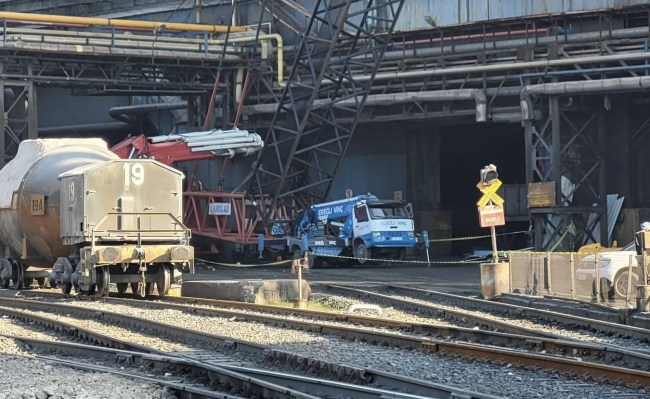 Erdemir’de müteahhit firmada çalışan 1 işçi geçirdiği iş kazası sonucu