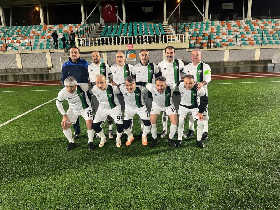 TMVFL tarafından düzenlenen Türkiye Şampiyonası’nda Kdz. Ereğli Turgut Tanyıldız Masterler