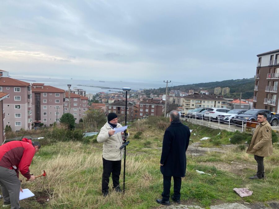 ‘Karadeniz Ereğli ve Alaplı’da, kamu projelerinin yapımı tüm hızıyla sürdüğünü