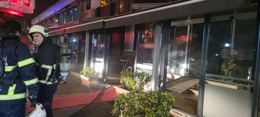 Zonguldak’ın Ereğli İlçesinde  Erdemir ofis yolunda hizmet veren restoranda baca