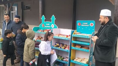 Kdz.Ereğli Kızılca Köyü ilk ve Orta okulunda karne gününde 250