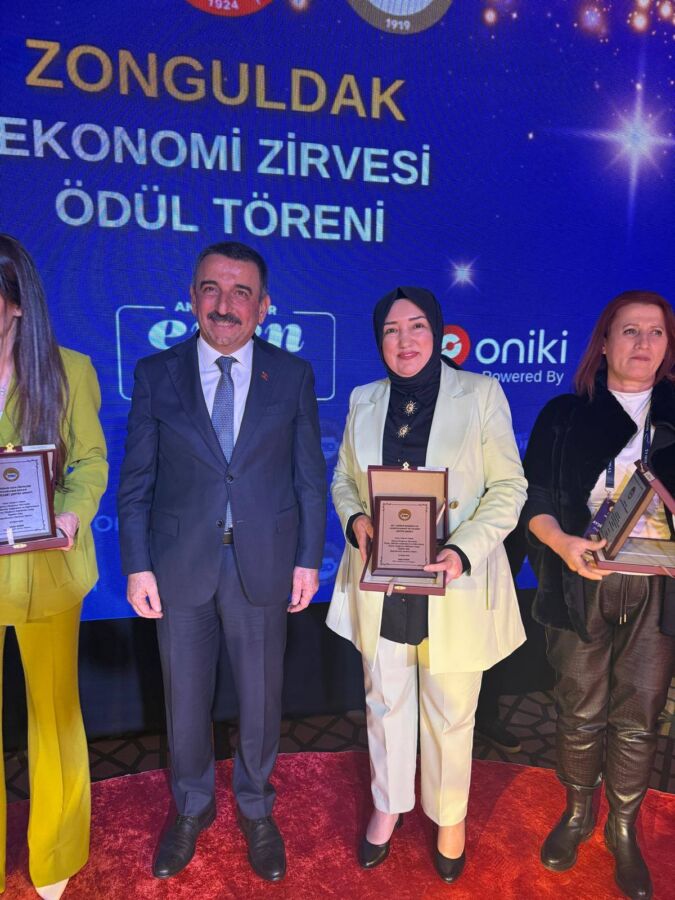 Zonguldak Ekonomi Zirvesinde Alaplı SET-1 Madencilik Sahibi Filiz Kılıçer Ören’de