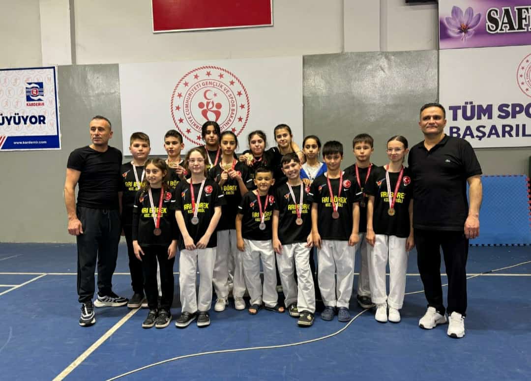 Karadeniz Ereğli Taşbaca Spor Kulübü sporcuları, Karabük’te düzenlenen Batı Karadeniz