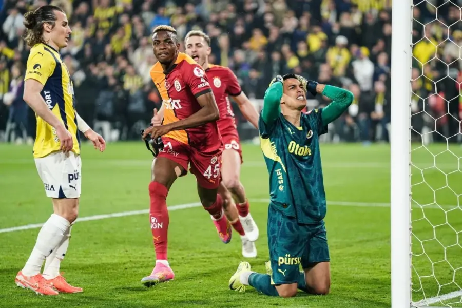 Galatasaray, Fenerbahçe’yi kadıköy’de yenerek yarı finale çıktı Ziraat Türkiye Kupası çeyrek finalinde ezeli rakipler Fenerbahçe ile Galatasaray,