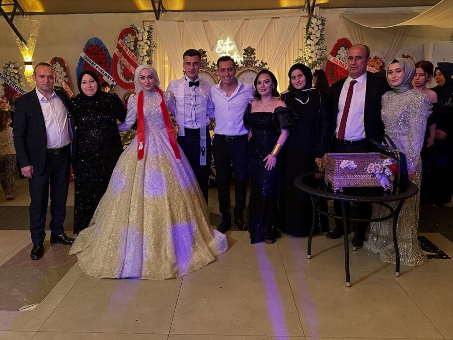 Karadeniz Ereğli, Ereğli olalı böyle böyle düğün görmedi. Kdz.Ereğli’nin sevilen