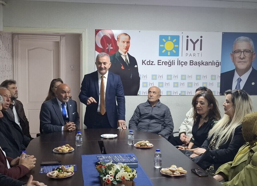 Murat Sesli’den İYİ Parti’ye ziyaret Kdz. Ereğli Eski Belediye Başkanlarından Murat Sesli, beraberinde yol yürüdüğü