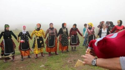 Karadeniz’in sislerle dans eden zirveleri, üç gün boyunca horon, türkü