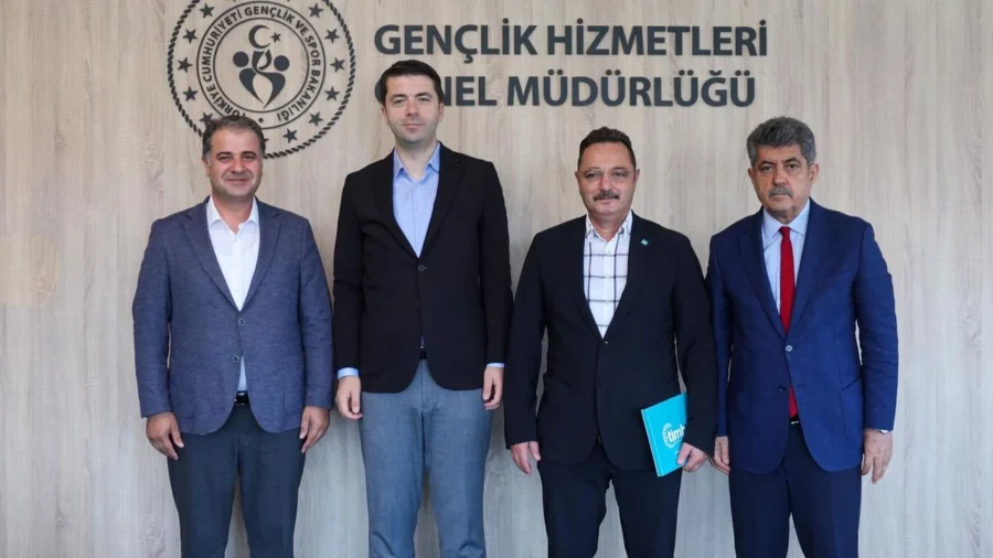 TİMBİR’den Gençlik ve Spor Bakanlığı’na “Türk Dünyası Genç Sinemacılar Buluşması” ziyareti Türk İnternet Medya Birliği (TİMBİR) heyeti, Gençlik ve Spor Bakanlığı