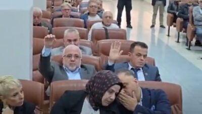 Meclis toplantısında konuşan Başkan Halil Posbıyık, “Balı Mahallesi’nin mensubu Yıldıray