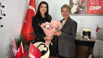 Batı Karadeniz’in Önemli Siyasetçisi ve İş Kadını Safiye Karaarslan, Kdz.