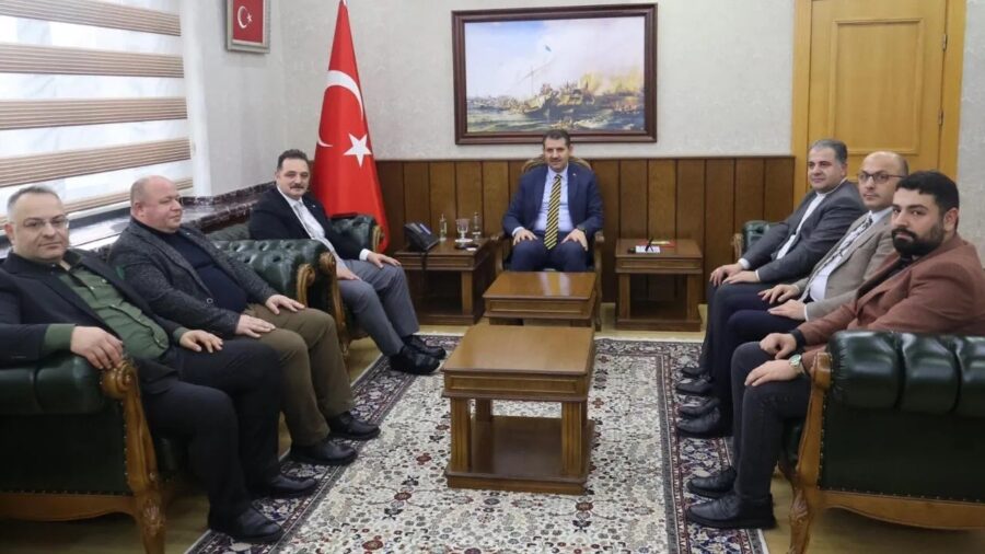 TİMBİR, Milli Savunma Bakanlığı’nda TİMBİR, Milli Savunma Bakanlığı'nda; Bakan Yardımcısı Ayhan'a ziyaret Türk İnternet