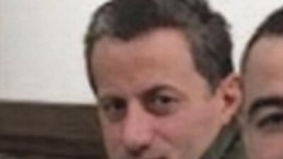 Zonguldak’ın Alaplı ilçesinde, tamir için çıktığı evinin çatısından düşerek ağır