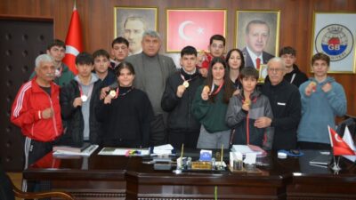  Zonguldak İl Seçmelerine damga vuran Gülüç Belediye Spor Boks Kulübü,