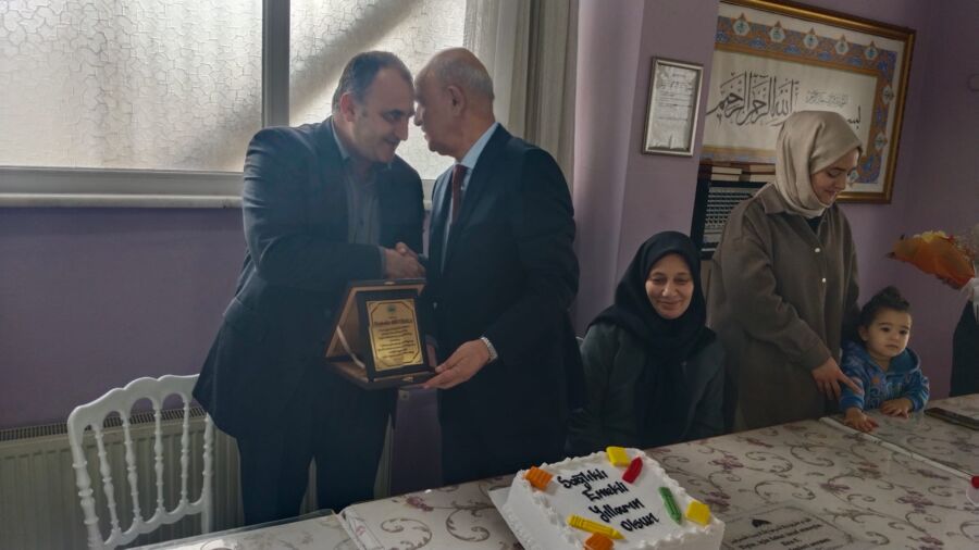 &nbsp; Kdz. Ereğli Anadolu İmam Hatip Lisesi’nde göreve başlayan ve