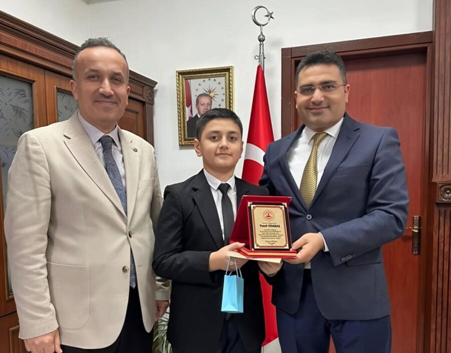 ​Zonguldak Alaplı’dan yetişen genç yetenek Yusuf Odabaş, “Genç Bilaller Ezan