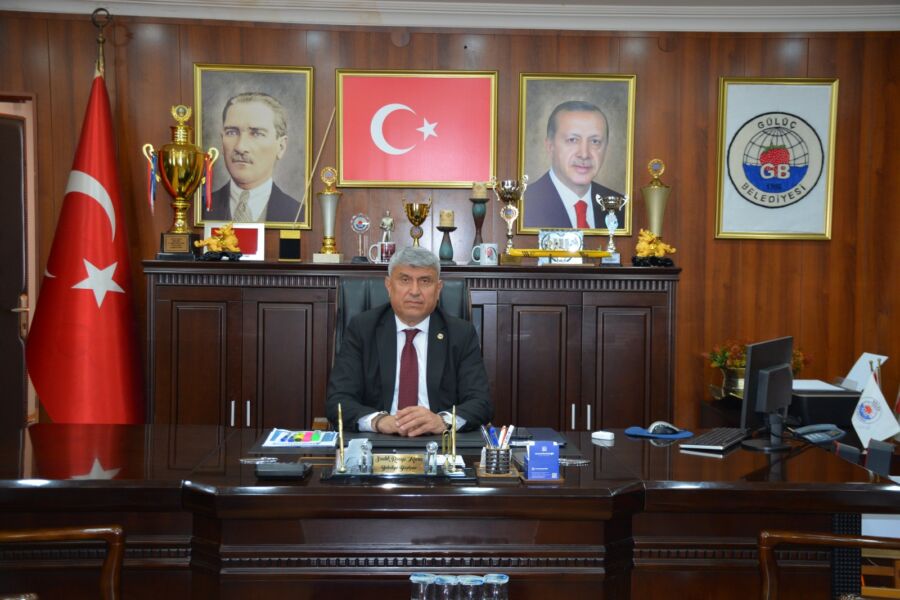 Başkan Kara Umre Yolculuğuna Çıkıyor: “Hakkınızı Helal Edin” Kdz.Ereğli Gülüç Belediye Başkanı Sadık Recep Kara, kutsal topraklara gerçekleştireceği