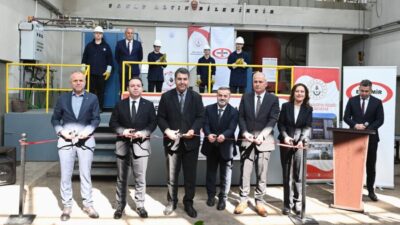   Zonguldak’ın Karadeniz Ereğli ilçesinde dev sanayi kuruluşu Erdemir, mesleki eğitimi