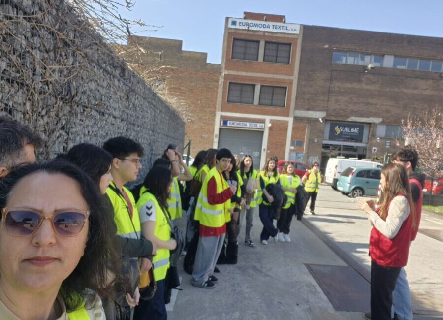 Ereğlili Genç Bilim Elçileri Barcelona’da Göz Doldurdu Zonguldak Karadeniz Ereğli İbrahim Süheyla İzmirli Fen Lisesi öğrenci ve