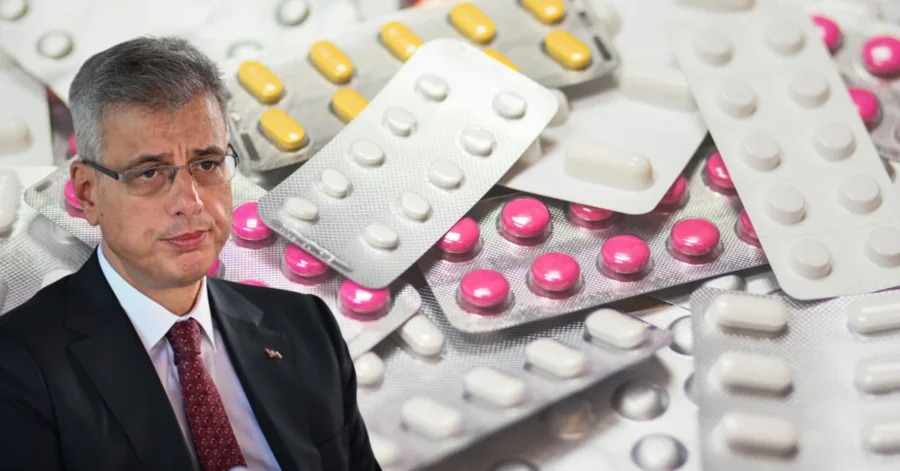 Bakan Memişoğlu’ndan ilaç müjdesi: 36 ilaç geri ödeme listesinde Sağlık Bakanı Kemal Memişoğlu, aralarında diyabet ve hemofili tedavisinde kullanılan