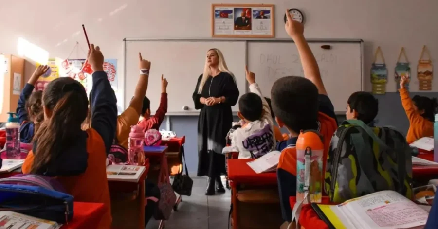 Milli Eğitim Bakanlığı (MEB), 2025 yılı sözleşmeli öğretmen ataması kapsamında