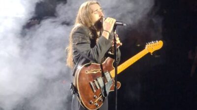  Türk müziğinin son dönemdeki en güçlü seslerinden biri olan ve